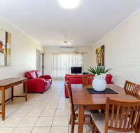 Como Apartments Gladstone - Lightning Ridge Tourism