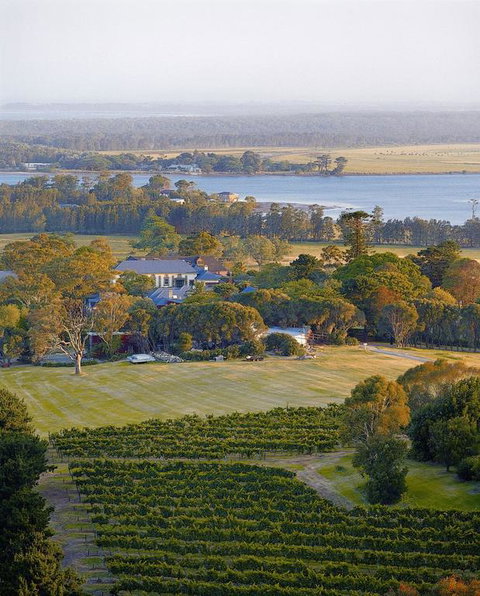 Coolangatta Estate Berry - Lightning Ridge Tourism 3