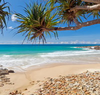 Coolum Classic Beach Shack - Pet Friendly - Lightning Ridge Tourism