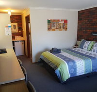 Coorrabin Motor Inn - Lightning Ridge Tourism