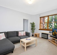 Cosy 2BR plus Parking in Nth Sydney - Lightning Ridge Tourism