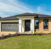 Cosy on Currawong - Lightning Ridge Tourism