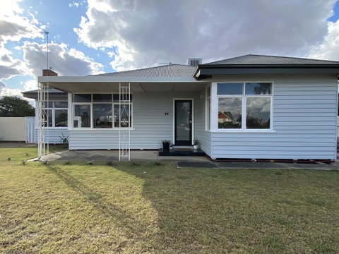 Cottage Natimuk - Lightning Ridge Tourism 1