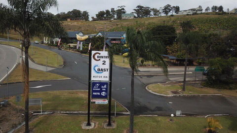 Country 2 Coast Motor Inn Coffs Harbour - Lightning Ridge Tourism 0