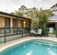 Courtsidecottage Bed and Breakfast - Lightning Ridge Tourism
