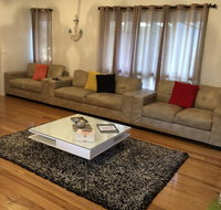 Cowes Holiday Haven - Property 1 - Lightning Ridge Tourism