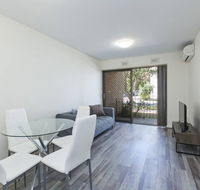 Cozy  Perfect Location next to Perth Zoo - Lightning Ridge Tourism