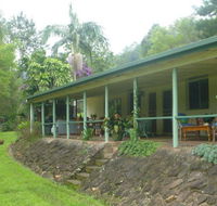 Croftons Retreat Nimbin - Lightning Ridge Tourism