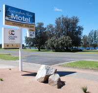 Cunningham Shore Motel - Lightning Ridge Tourism