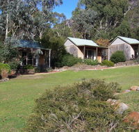 D'Altons Resort - Lightning Ridge Tourism