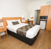 Dandenong Motel - Lightning Ridge Tourism
