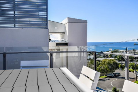 Designer Beach Apartment - Saffire Mooloolaba - Lightning Ridge Tourism 1