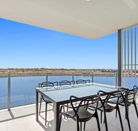 Direct Hotels - North Shore Kawana - Lightning Ridge Tourism