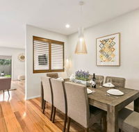 Dromana beach house for two families. - Lightning Ridge Tourism