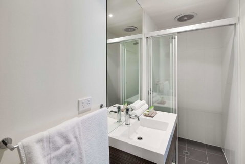 Drouin Motel - Lightning Ridge Tourism 1