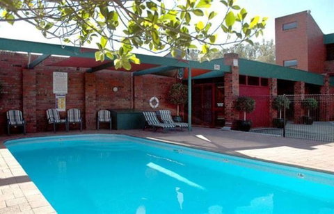 Echuca Nirebo Motel - Lightning Ridge Tourism 1