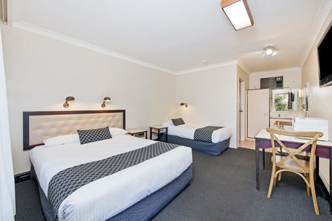 Econo Lodge Savannah Park Tamworth - Lightning Ridge Tourism 2