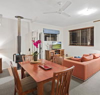 Eden Lodge - Lightning Ridge Tourism
