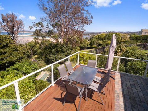 Eight Lakes - Lightning Ridge Tourism 3