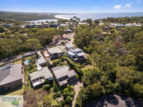 Eight Lakes - Lightning Ridge Tourism 2
