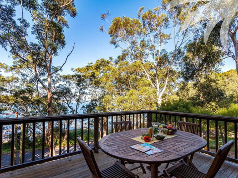 Elandra - Lightning Ridge Tourism 0