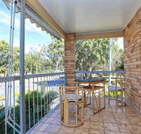 Enjoy Sunsets and Waterviews from your private Balcony - Lightning Ridge Tourism