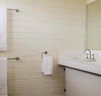 Esperance Coastal Retreat - Lightning Ridge Tourism