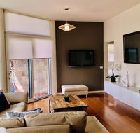 Exclusive Anglesea River Beach Apartment - Lightning Ridge Tourism