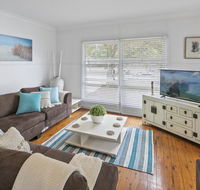 Family Beach House With Parking and Outdoor Dining - Lightning Ridge Tourism