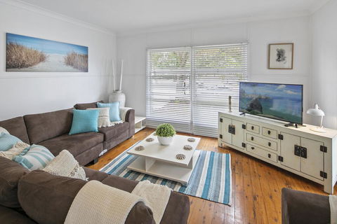 Family Beach House With Parking And Outdoor Dining - Lightning Ridge Tourism 0