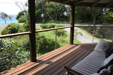 FAR SHORE - Lightning Ridge Tourism 2
