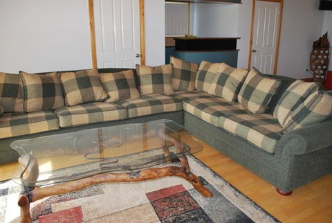 Farm Lane Retreat - Lightning Ridge Tourism 1