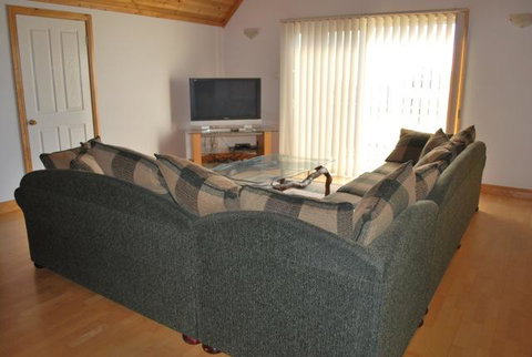 Farm Lane Retreat - Lightning Ridge Tourism 2