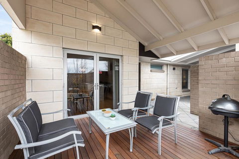 Frewville 7 Apartment - Lightning Ridge Tourism 3