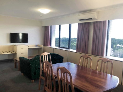 Frontier Hotel Darwin - Lightning Ridge Tourism 1