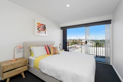 G149 - Apt 1 - Lightning Ridge Tourism 1