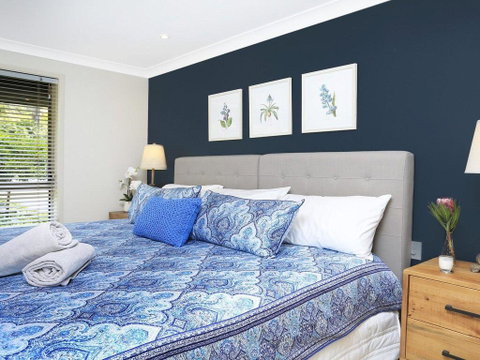 Garland Park - 3 Night Weekends For Price Of 2 - Lightning Ridge Tourism 2