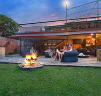 Gladstone Backpackers - Lightning Ridge Tourism