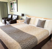 Golden Heritage Accommodation - Lightning Ridge Tourism