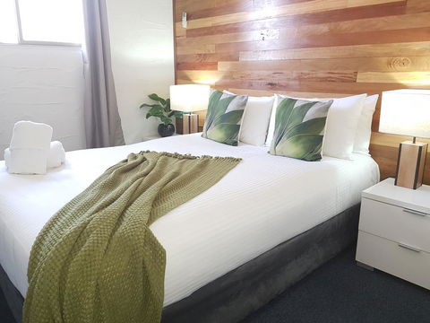 Grafton Lodge Motel - Lightning Ridge Tourism 0