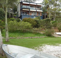Green Point Lakehouse - Lightning Ridge Tourism