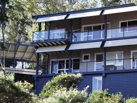 Green Point Lakehouse - Lightning Ridge Tourism 1