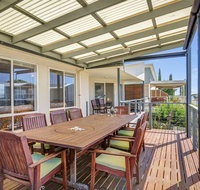 Green Reef Beach House - Lightning Ridge Tourism
