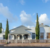 Grey Masts Robe - Lightning Ridge Tourism