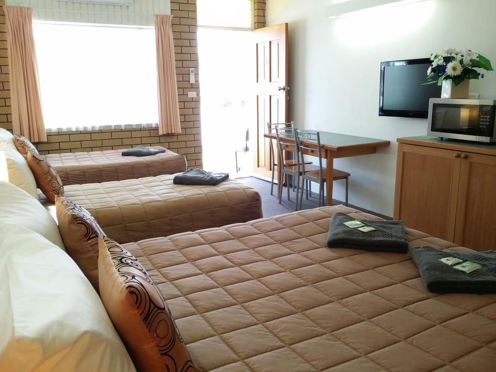 Tubbamurra NSW Lightning Ridge Tourism