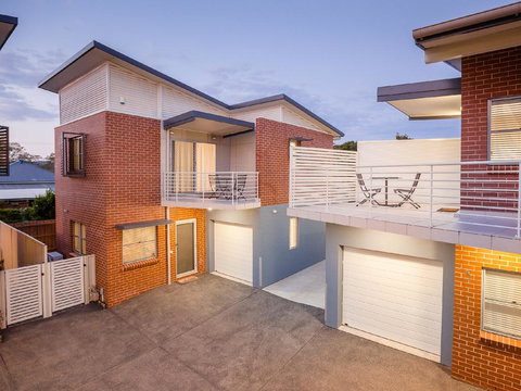 Hamilton On Everton - Lightning Ridge Tourism 0