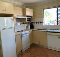 Harbour Side Resort - Lightning Ridge Tourism