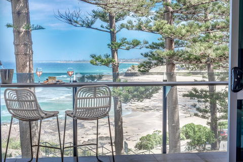 Headlands Austinmer Beach - Lightning Ridge Tourism 1