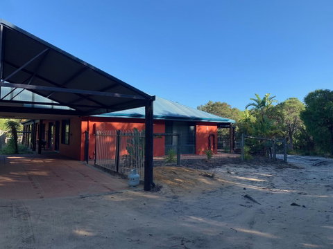 Heavenly Hideaway - Yallingup - Lightning Ridge Tourism 3
