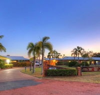 Heritage Lodge Motel - Lightning Ridge Tourism